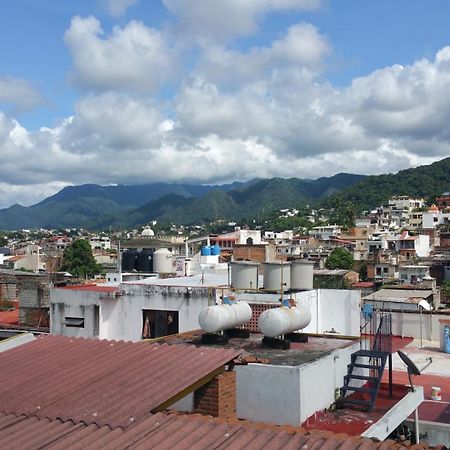 Hostal Enjoy Vallarta 19 بويرتو فالارتا المظهر الخارجي الصورة