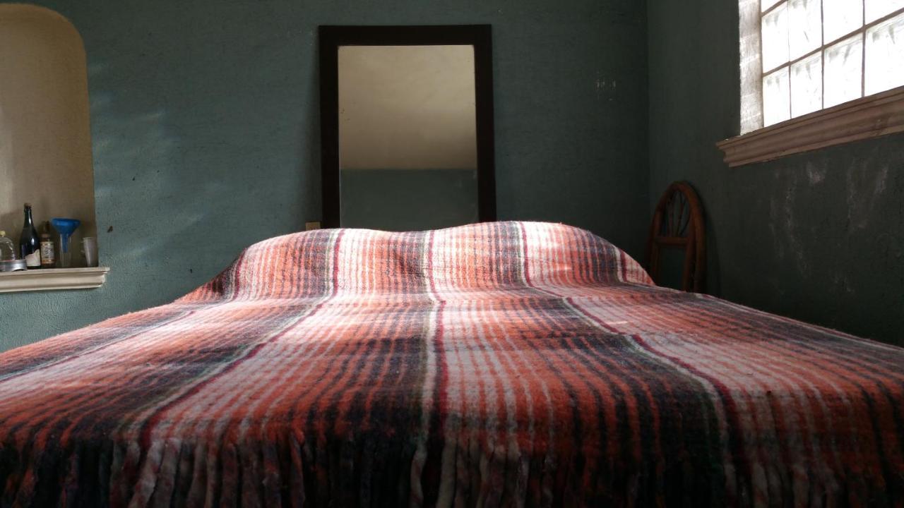 Hostal Enjoy Vallarta 19 بويرتو فالارتا المظهر الخارجي الصورة