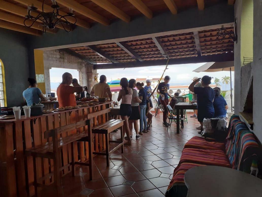 Hostal Enjoy Vallarta 19 بويرتو فالارتا المظهر الخارجي الصورة